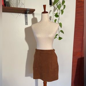 Banana Republic brown suede skirt size 6
